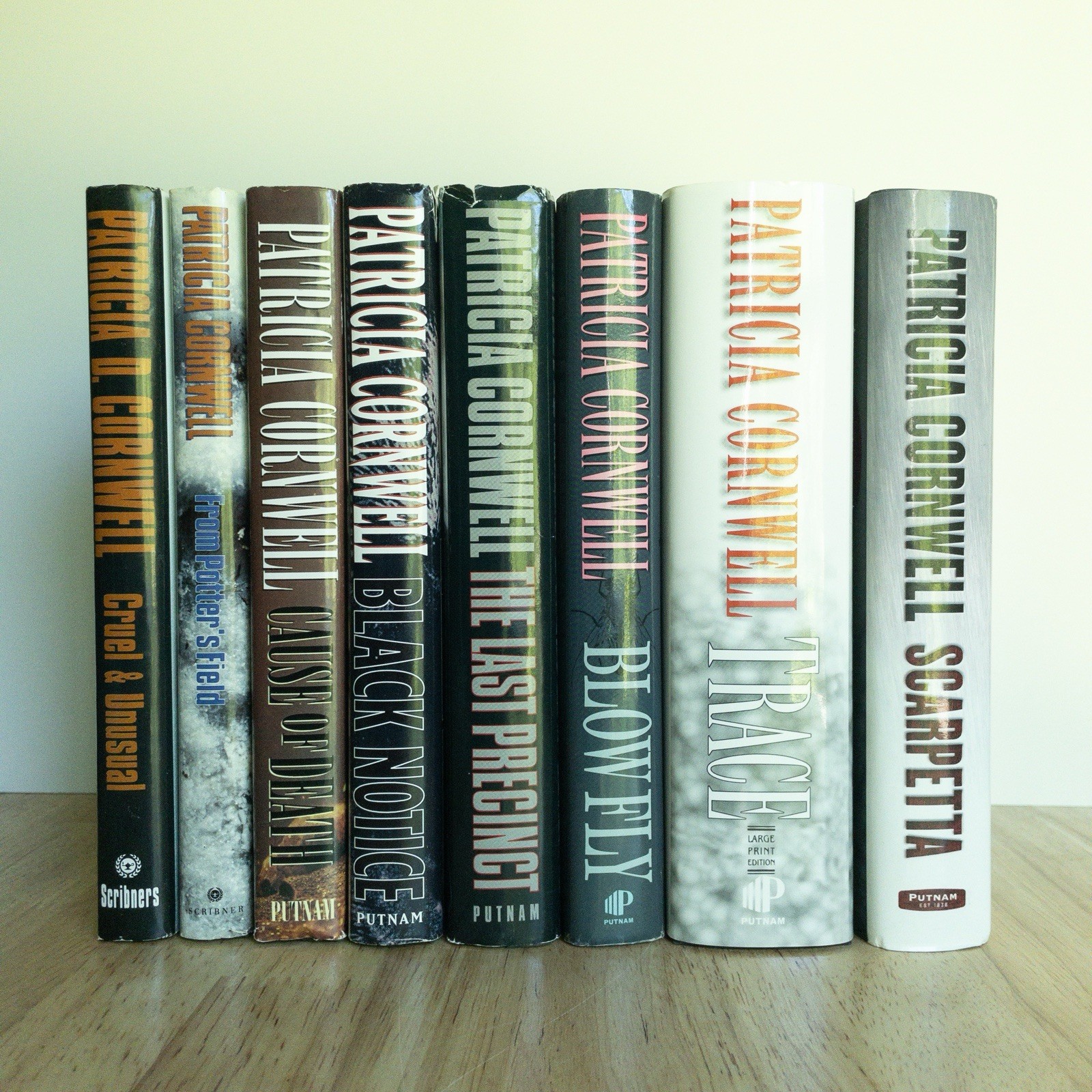 Kay Scarpetta Series by Patricia Cornwell Lot of 8 Books Hardcover w/ DJ