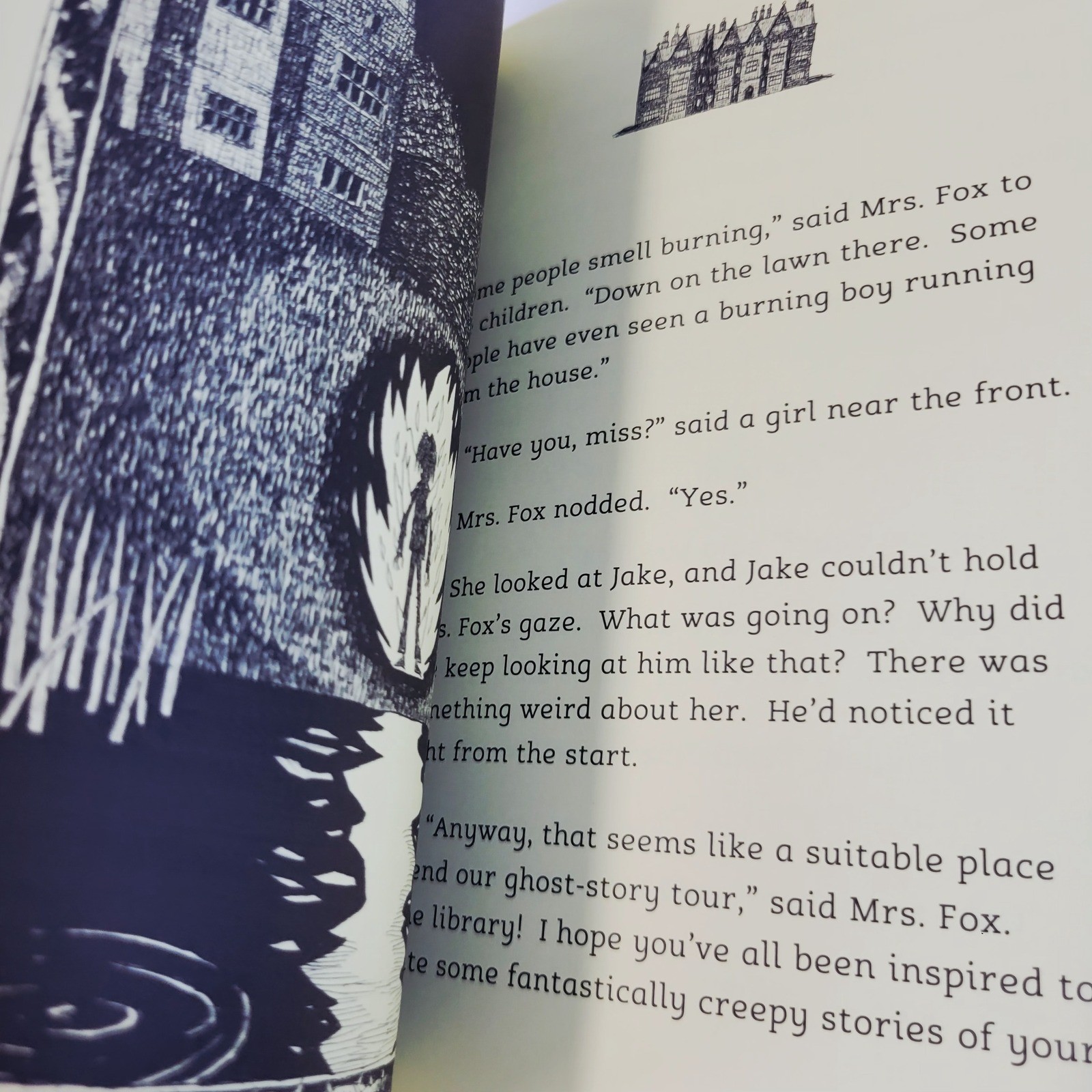 Seven Ghosts Book Kids Book Dyslexia Friendly Horror Union Square Kids