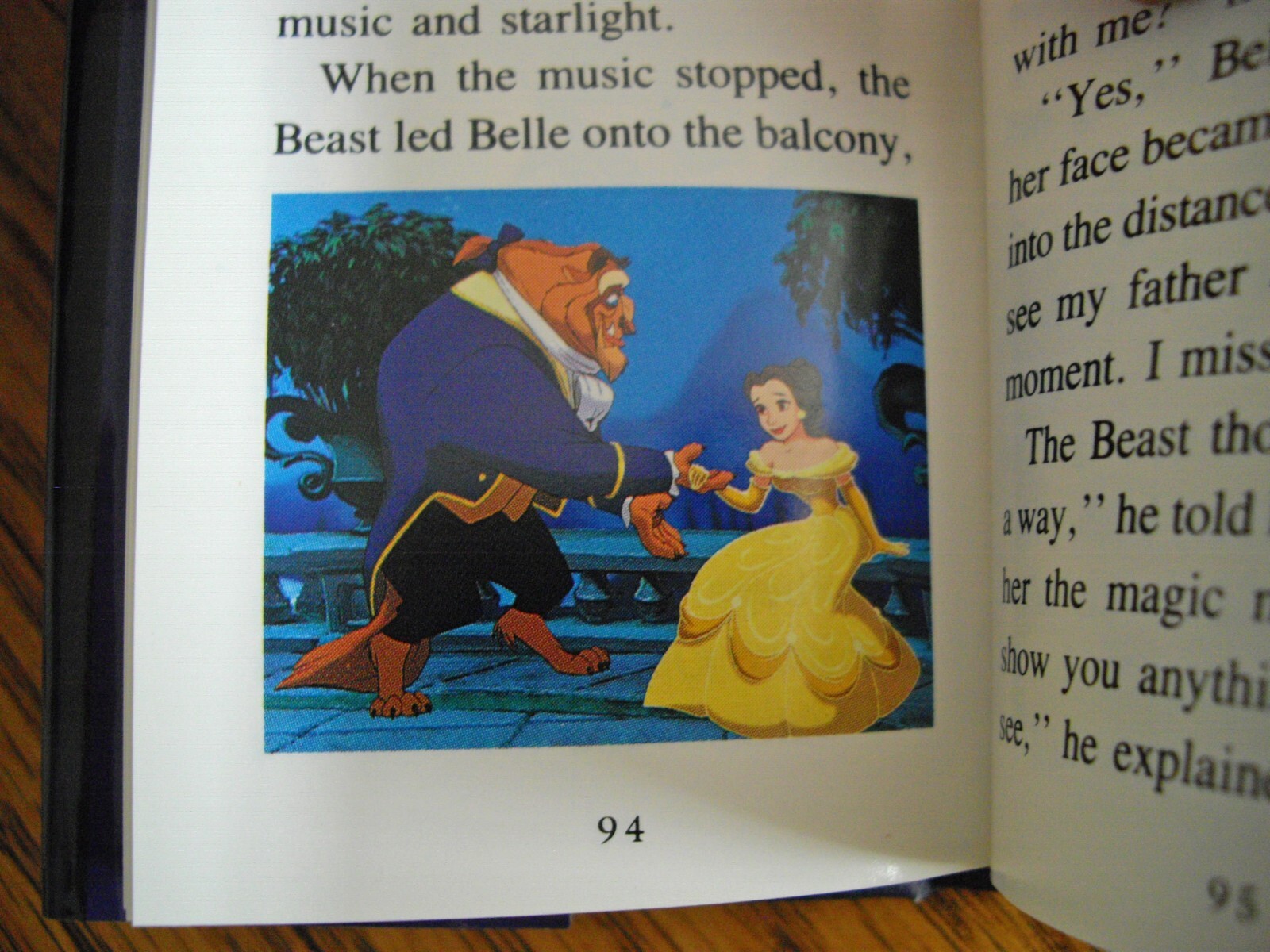 Disney Beauty and the Beast Miniature Hardback 3 1/4″ Book ~
