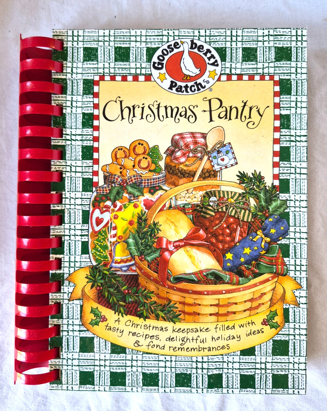 Mint Set of 4 Gooseberry Patch Cookbooks Pre-Owned Excellent Condition
