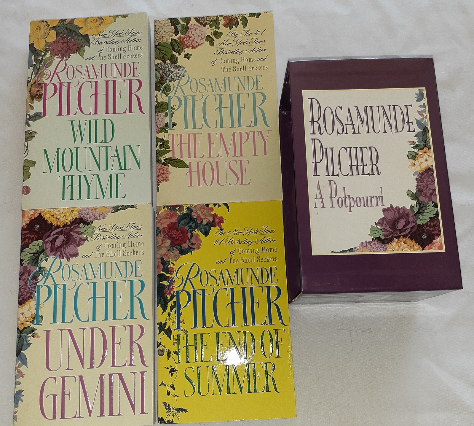 Rosamunde Pilcher Potpourri Boxed Set Of 4 MM Paperbacks Wild Mountain Thyme