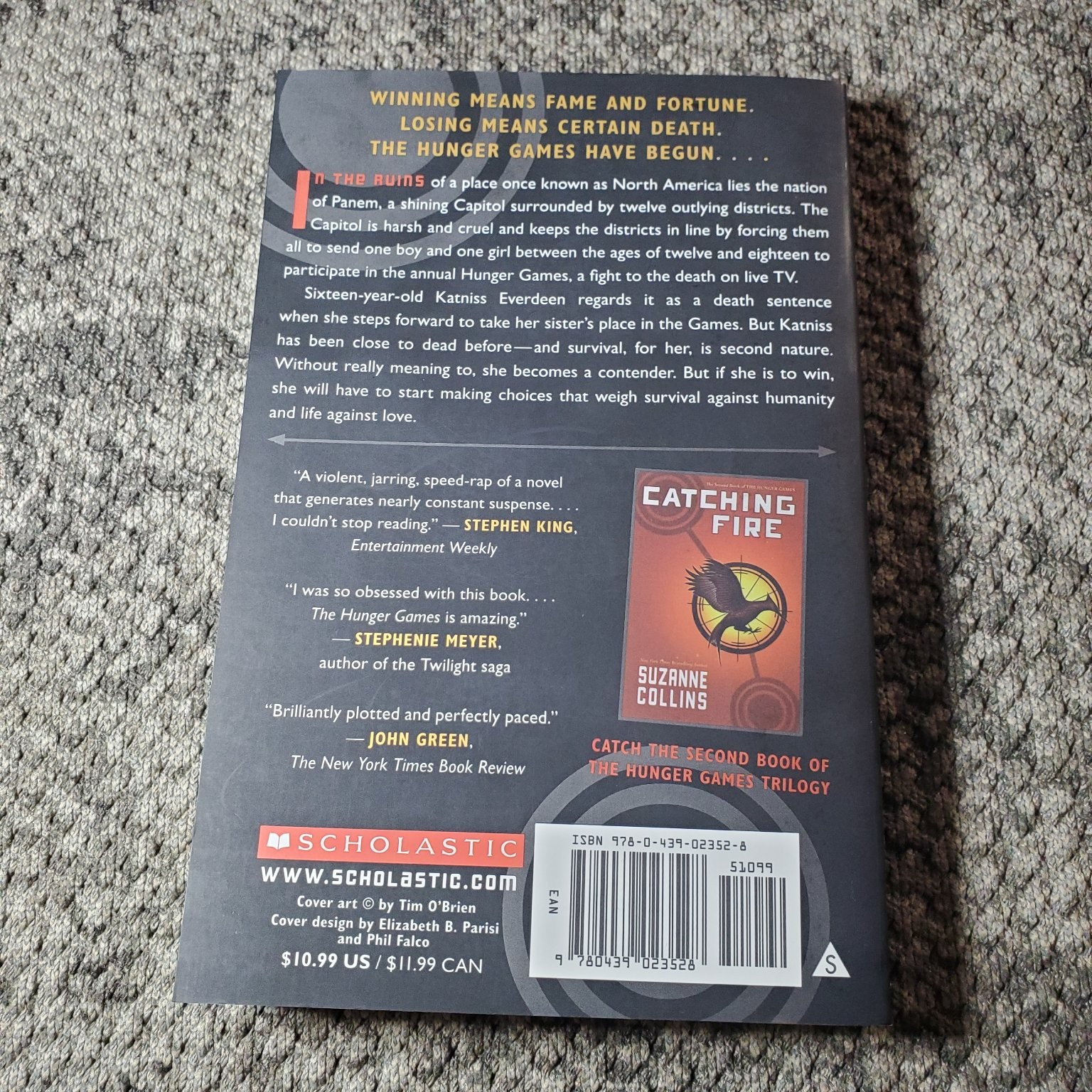 The Hunger Games Suzanne Collins 2009 First Scholastic Paperback Fiction