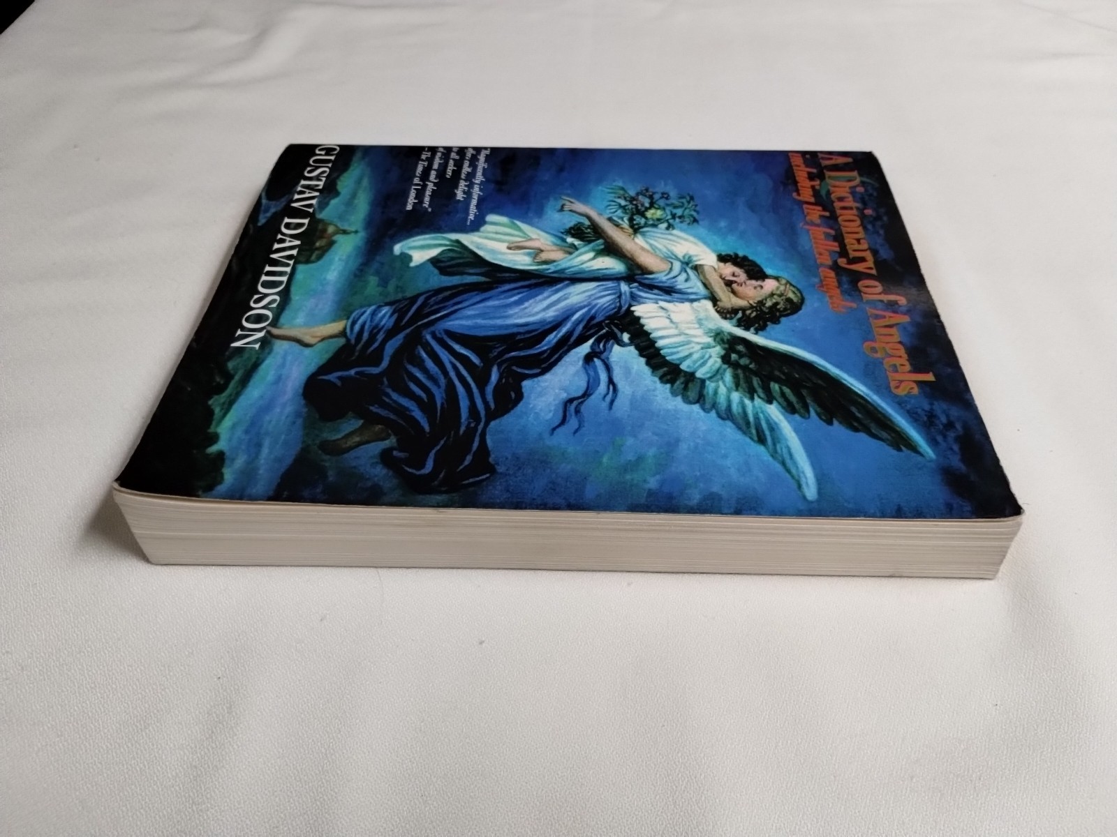 Dictionary Of Angels by Gustav Davidson 1971 Paperback First Free Press Edition