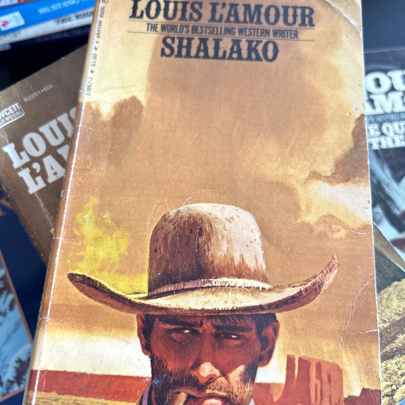 Lot of 10 Louis LAmour, paperback Western Books. Vintage Book Lot of 10