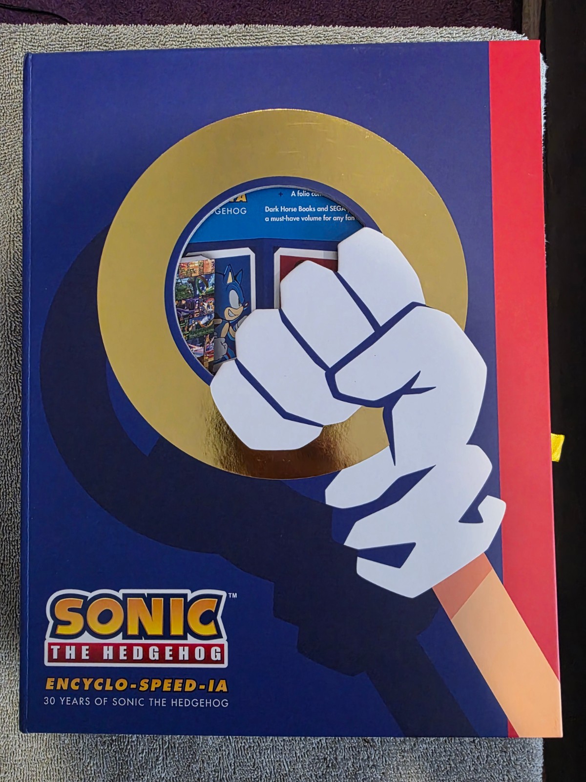 Sonic the Hedgehog Encyclo-Speed-ia – Official Sega Hardcover–30 Years of Sonic