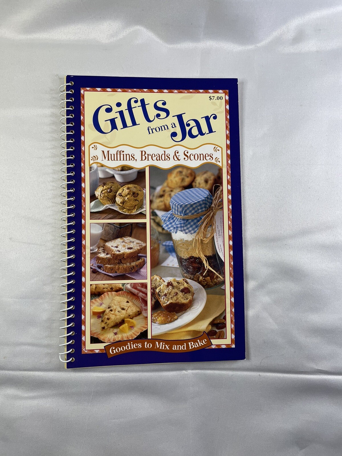 Cookbooks 3 Gifts From A Jar Cookies Brownies Bars Muffins Breads Scones Soups
