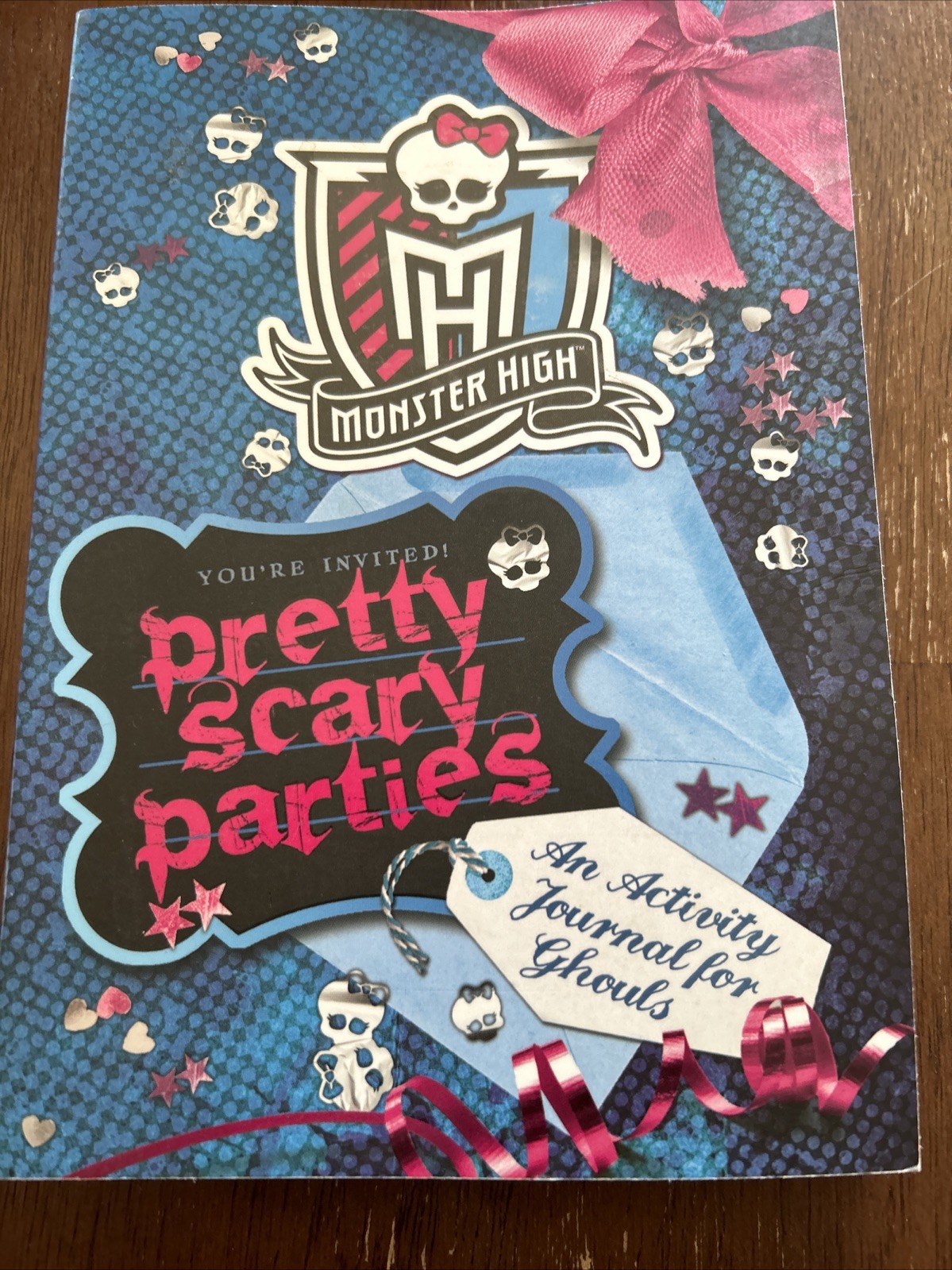 Monster High PRETTY SCARY PARTIES An Activity Journal for Ghouls (paperback)