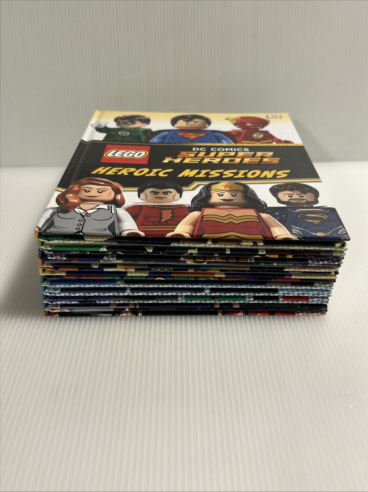 LEGO DC Comics Super Heroes Collection – 2016, 10-Book Set – No Mini Figure