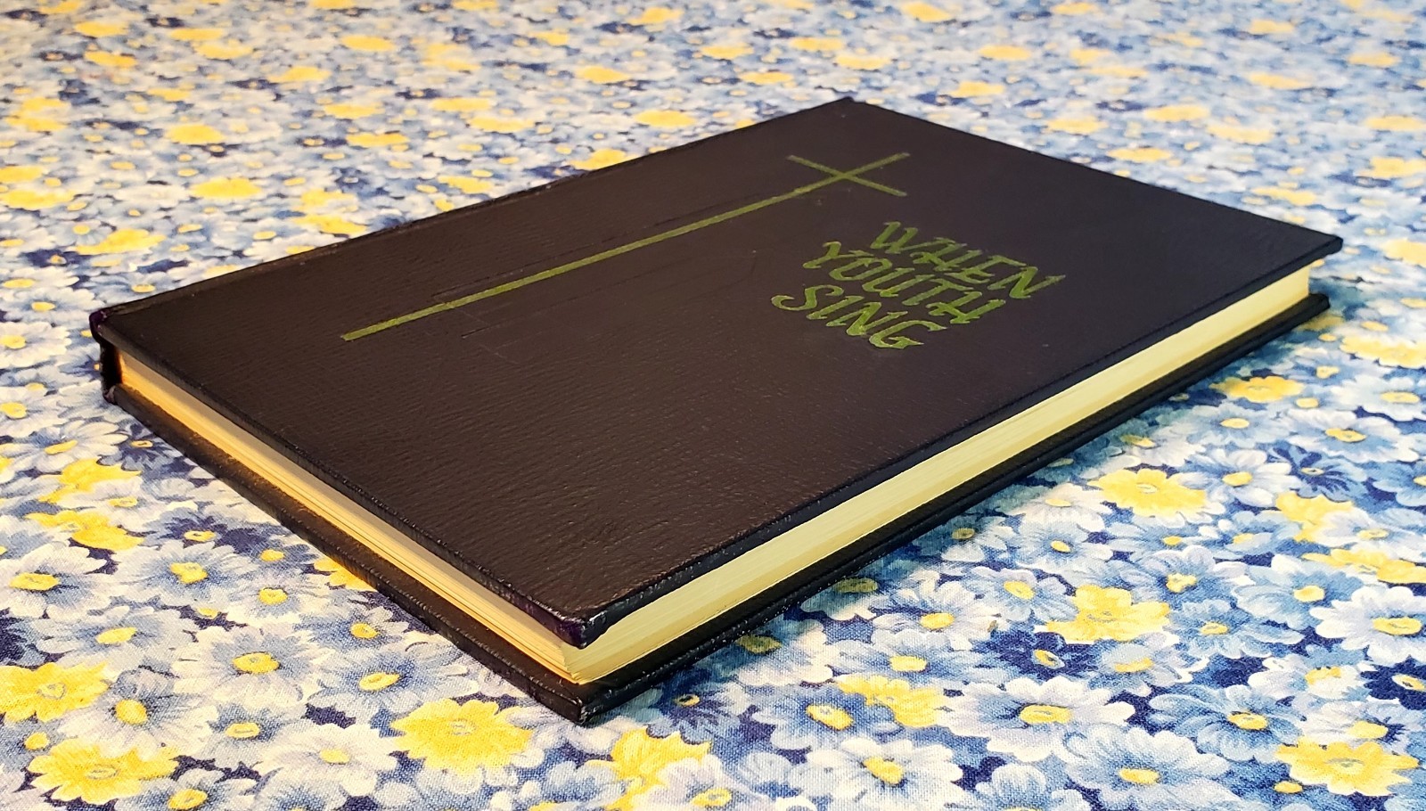When Youth Sing, The Warner Press, Gospel Trumpet Company, 1961, HC