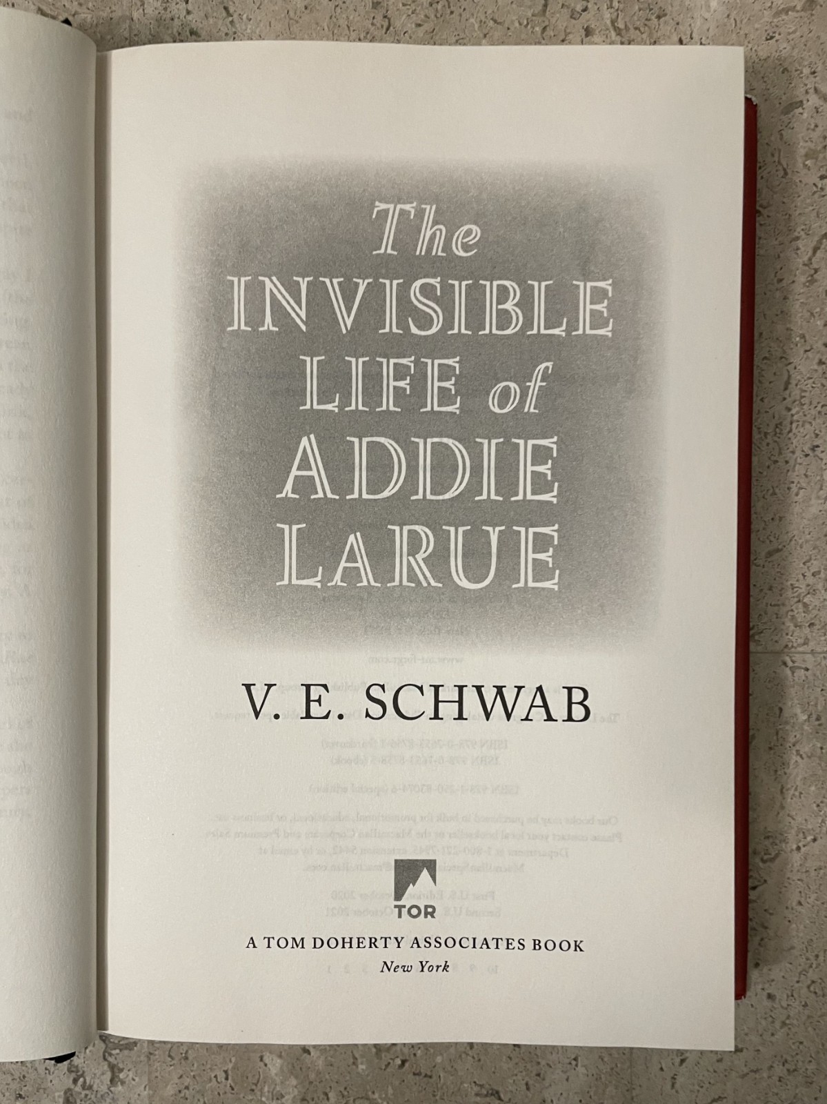 Invisible Life of Addie LaRue Barnes & Noble Exclusive Edition V.E. Schwab HC