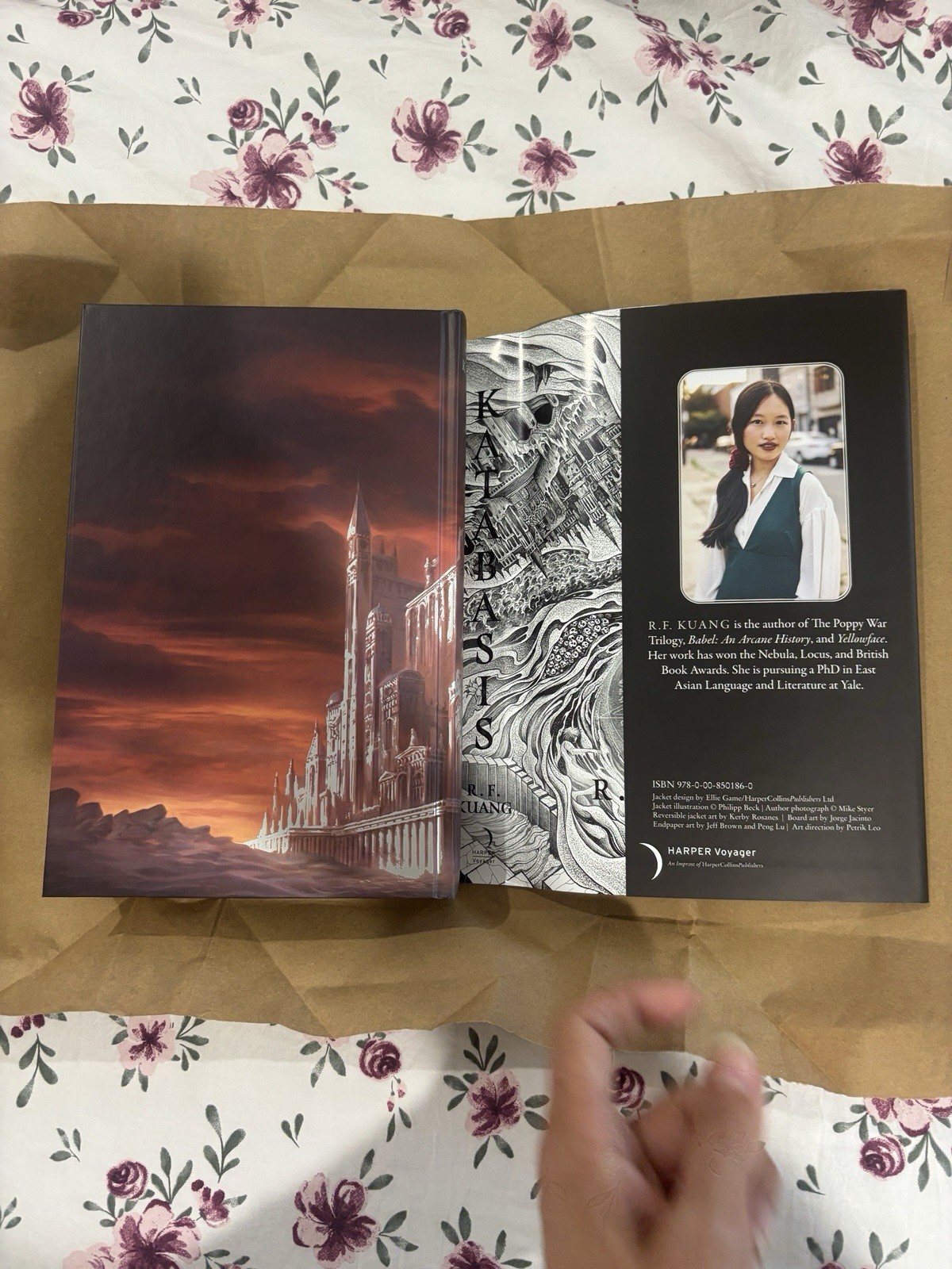 TBB Katabasis by R. F. Kuang Special Edition hardback Sprayed Edges New