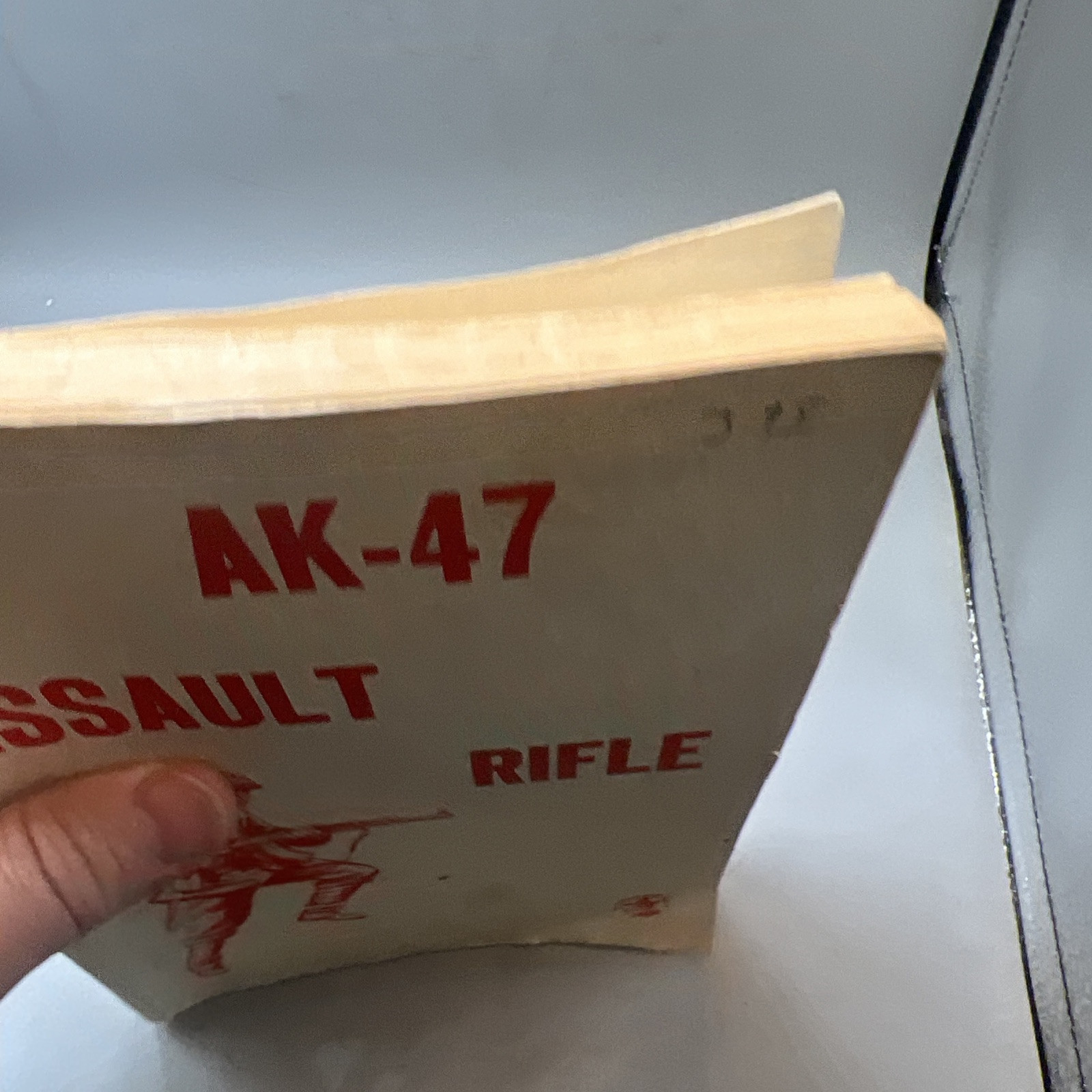 The Ak-47 Assault Rifle By Wyant Lamont – PB – Desert Publications