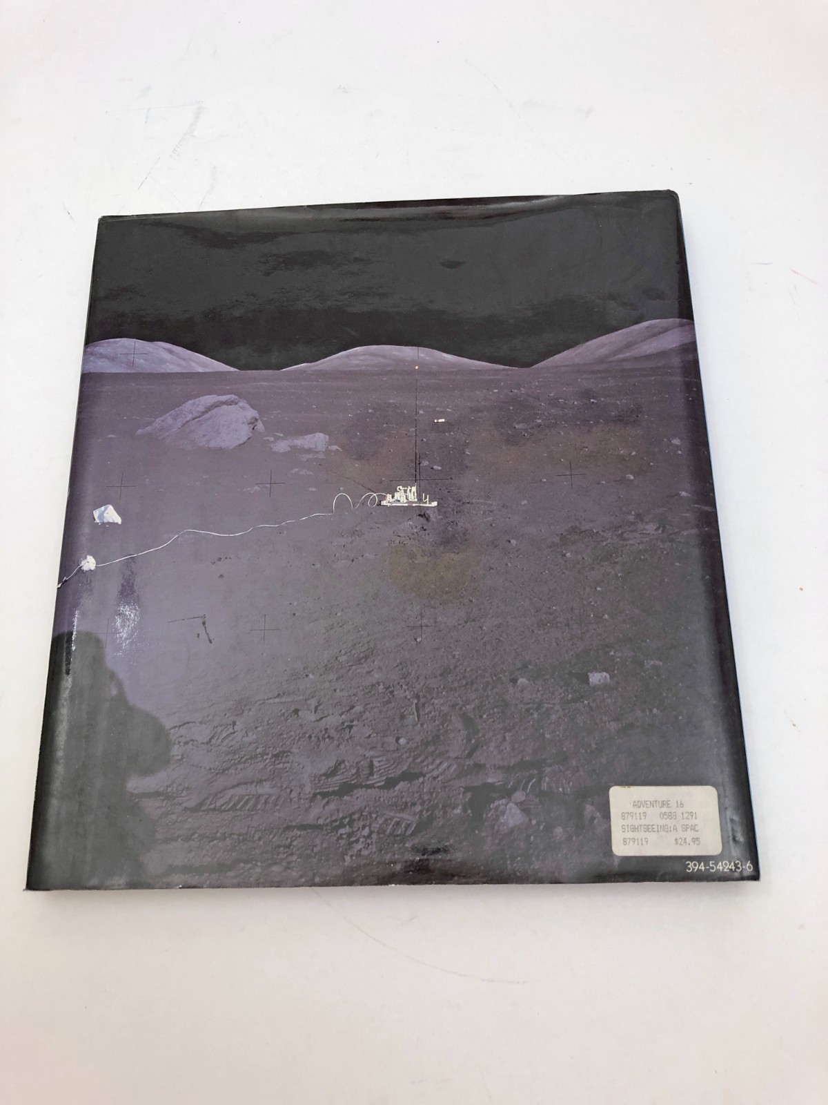Sightseeing A Space Panorama HBDC 1st Edition 1985 Italy 105 pages HBDC