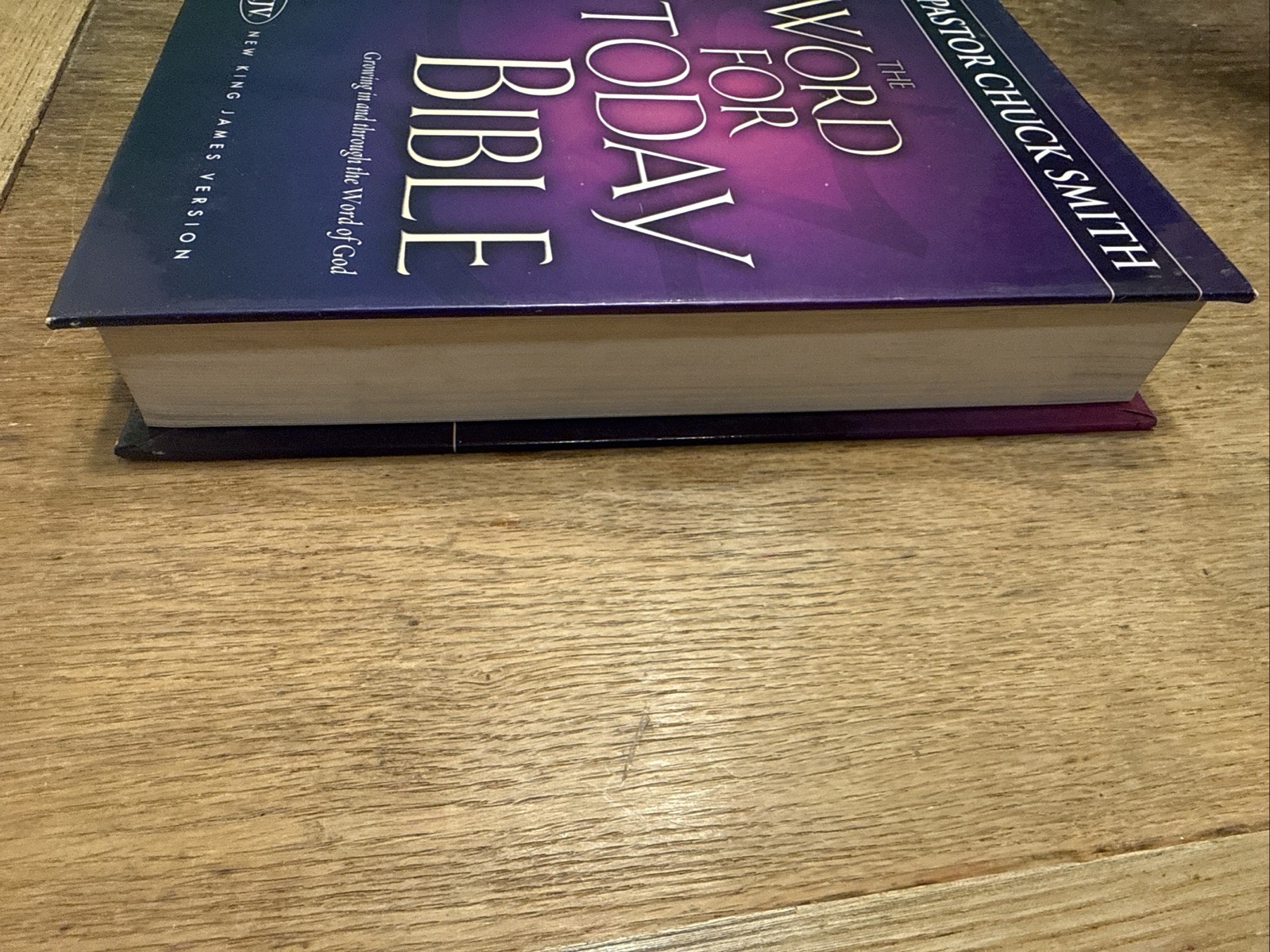 The Word for Today Bible: New King James Version Pastor Chuck Smith – Hardcover
