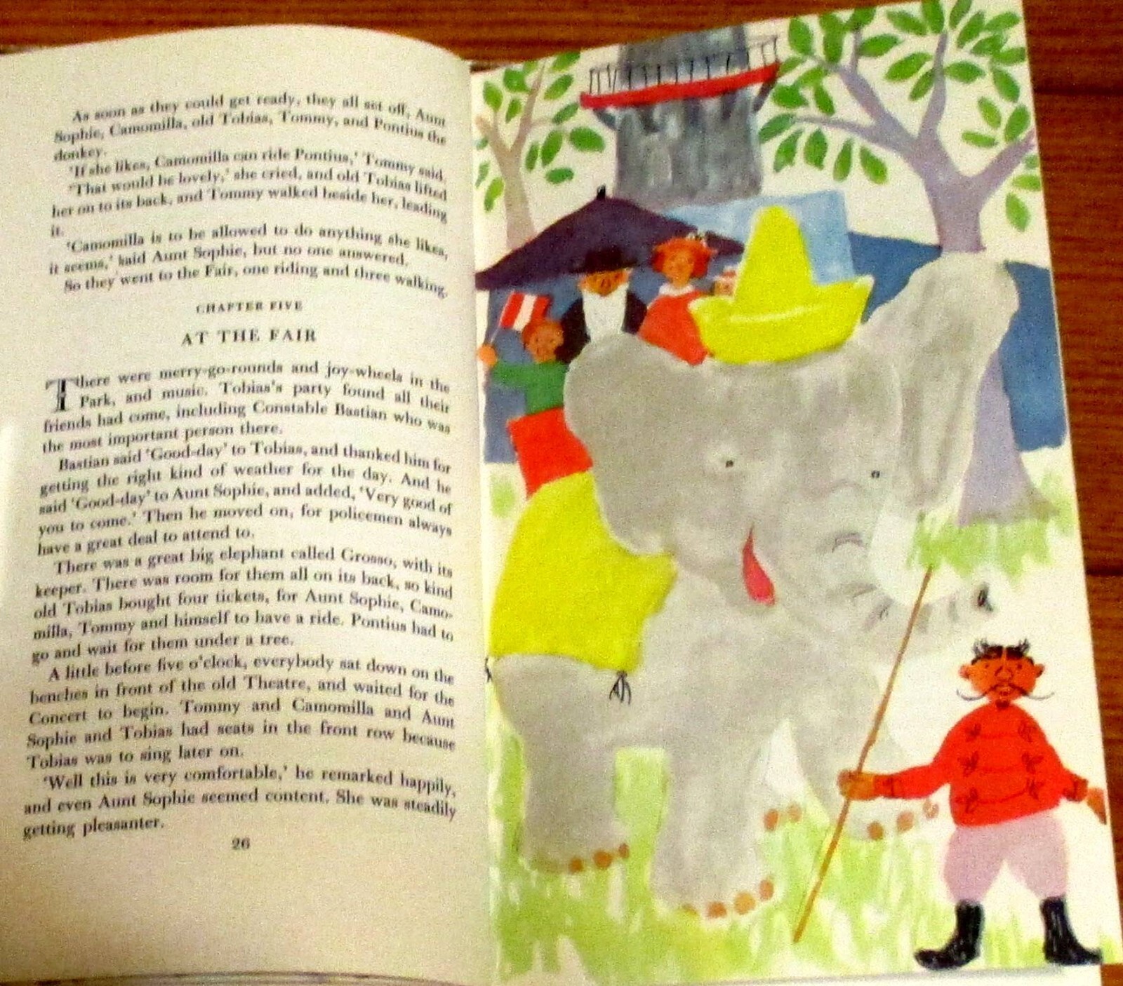 1959 The Singing Town by Thorbjorn Egner H/C D/J 105 Pages NICE!!!