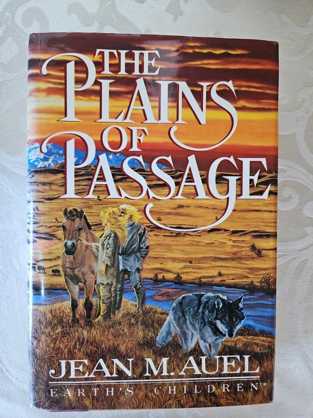 Lot 6~Earth’s Children Series~The Clan of the Cave Bear~Jean Auel ~Full Size Har