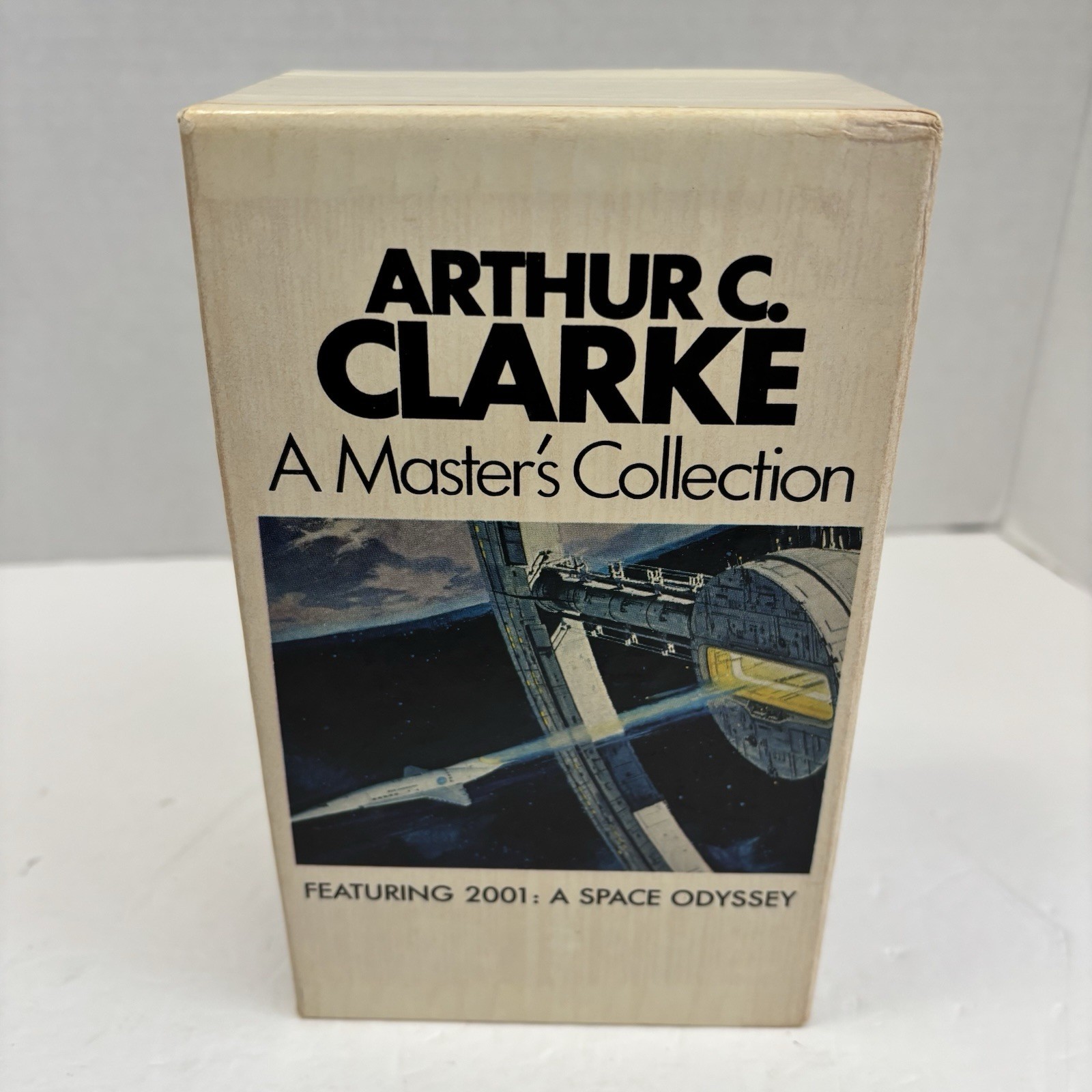 Arthur C. Clarke: A Master’s Collection 5-Book Paperback Box Set A Space Odyssey