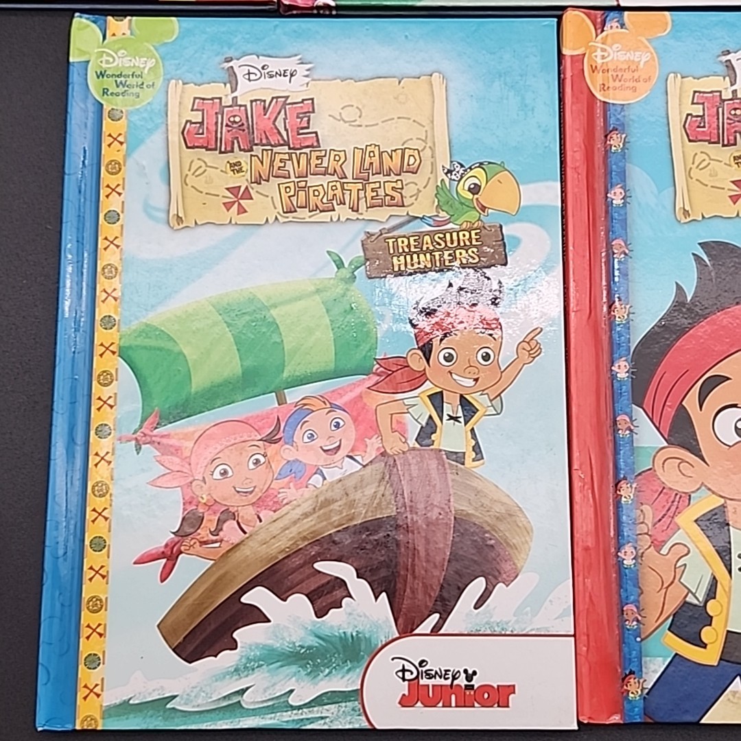 (11) Disney Wonderful World Of Reading hardcovers first american editions 2015