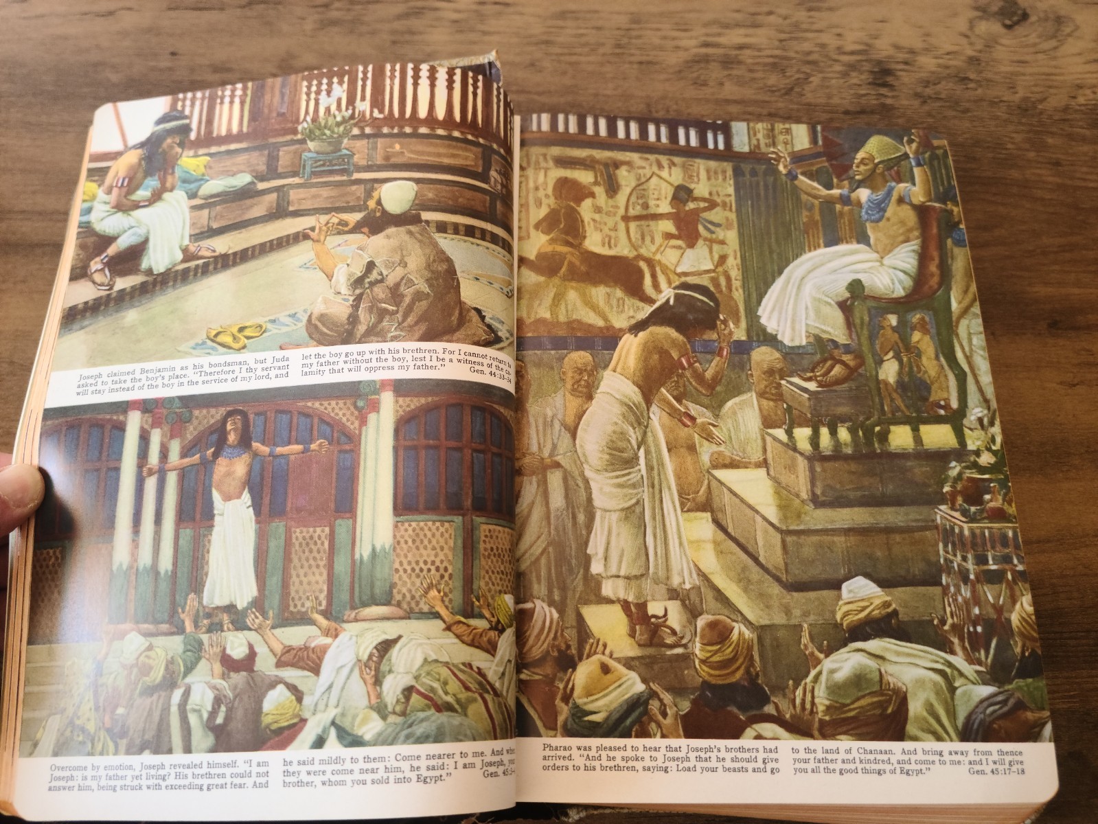 Vintage The Holy Family Catholic Bible, Oversized, 1958, Illustrated