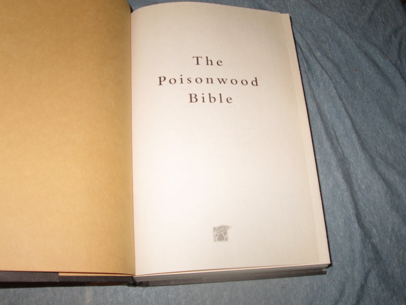 Poisonwood Bible by Barbara Kingsolver (1998, Hardcover)
