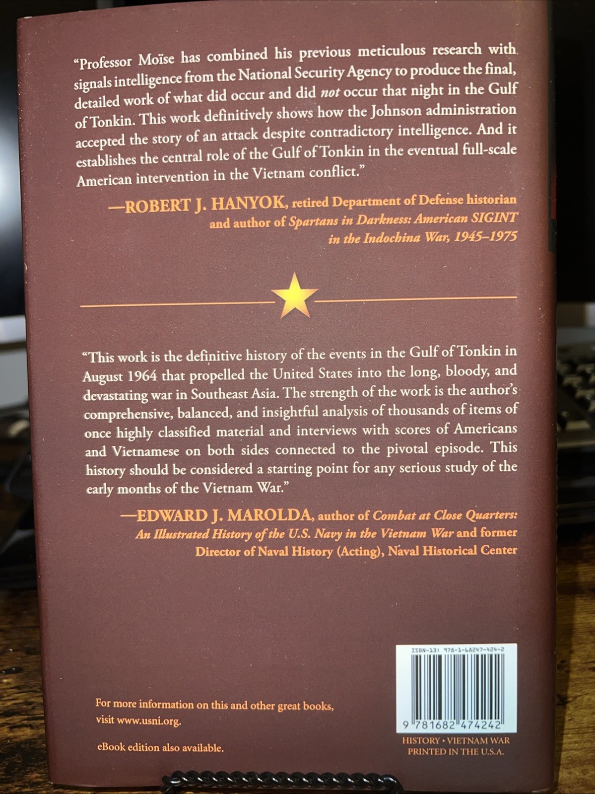 Tonkin Gulf and the Escalation of the Vietnam War by Edwin Moise (2019, Hardcov