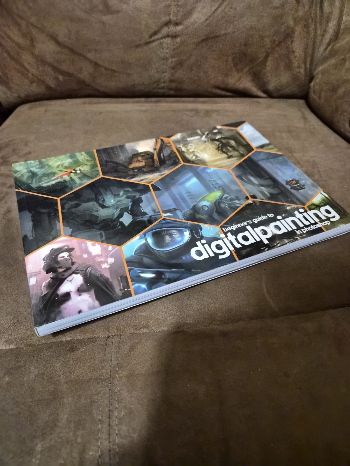 Beginner’s Guide to Digital Painting in Photoshop + Characters Art Book Lot (2)