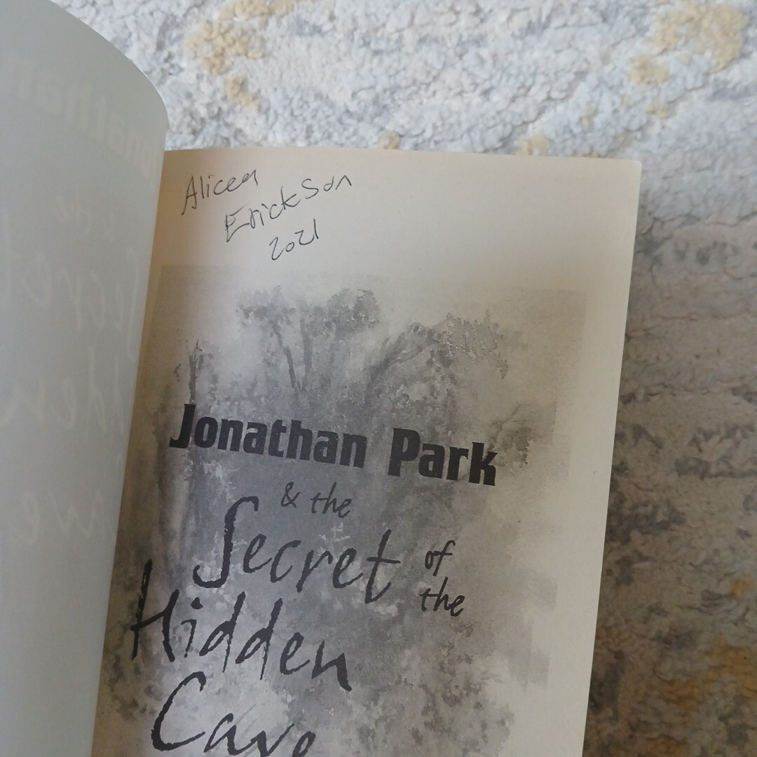 9 Juvenile Fantasy, Mystery, And Drama Novels: 39 Clues, Wonder, Polaris, Etc.