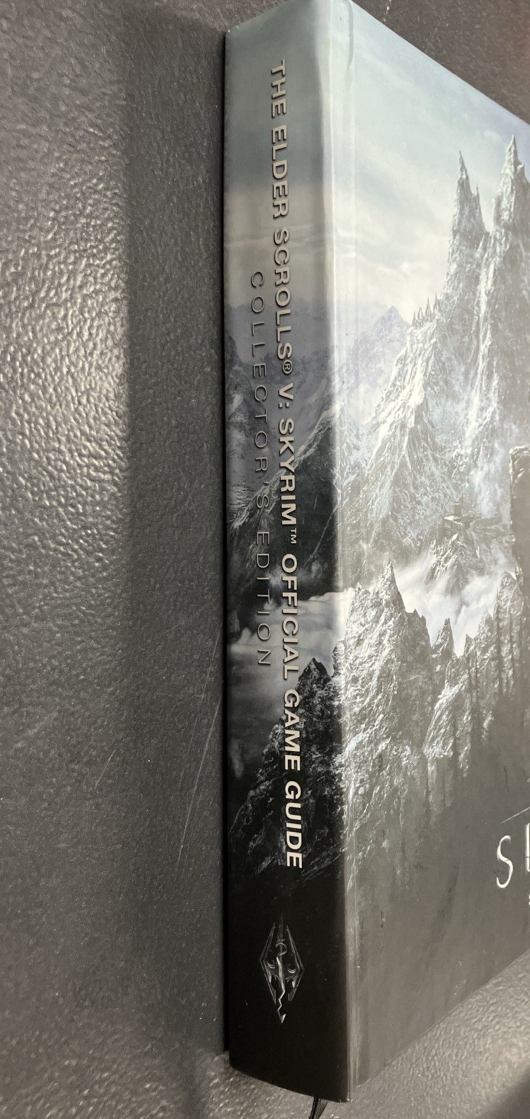 The Elder Scrolls V Skyrim Prima Official Strategy Guide Hardcover -001