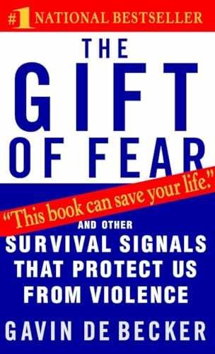 The Gift of Fear: And Other – Paperback, by de Becker Gavin – Acceptable