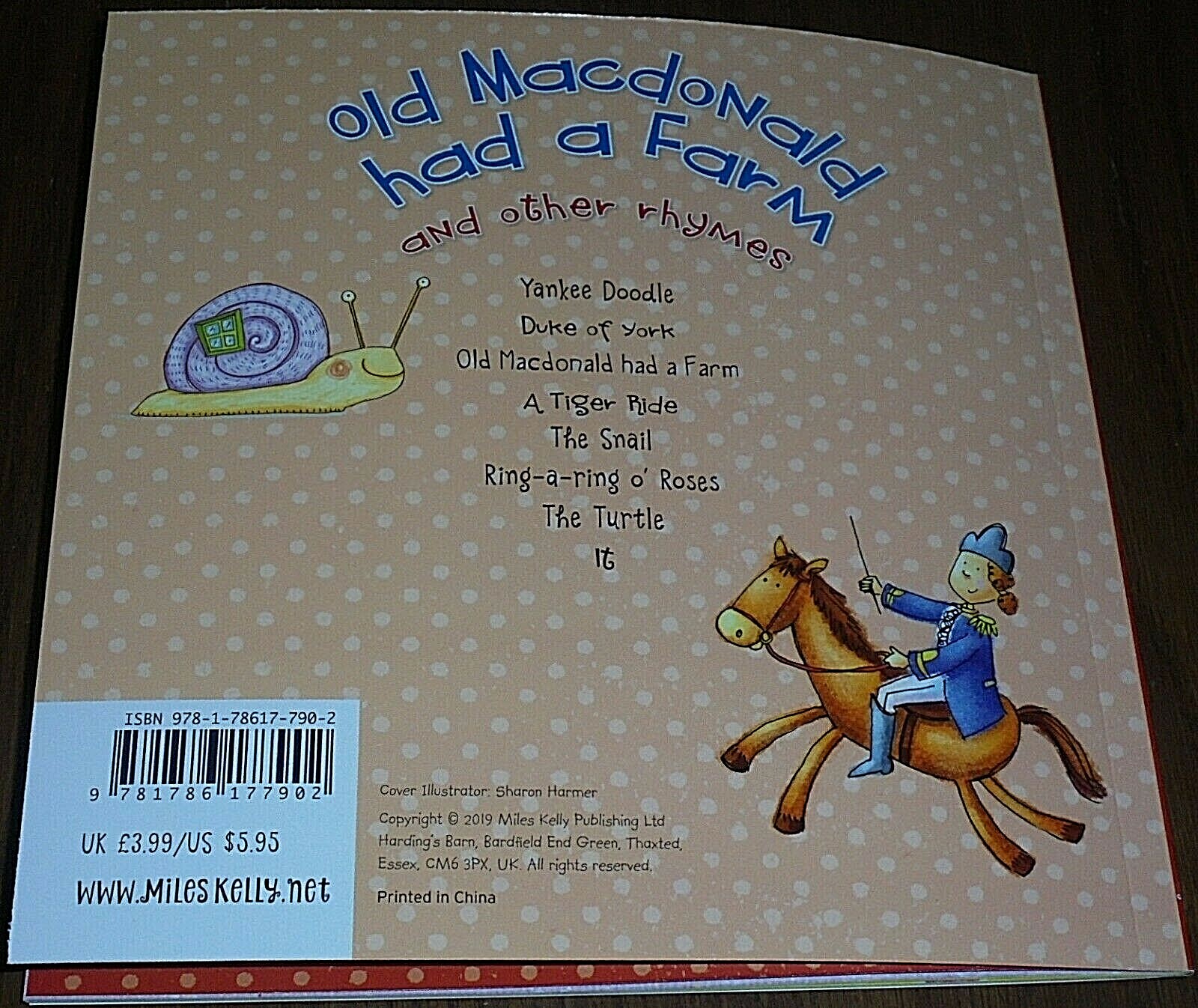 OLD MACDONALD HAD A FARM AND OTHER RHYMES BOOK (17cm X 17cm) 2019 BRAND NEW