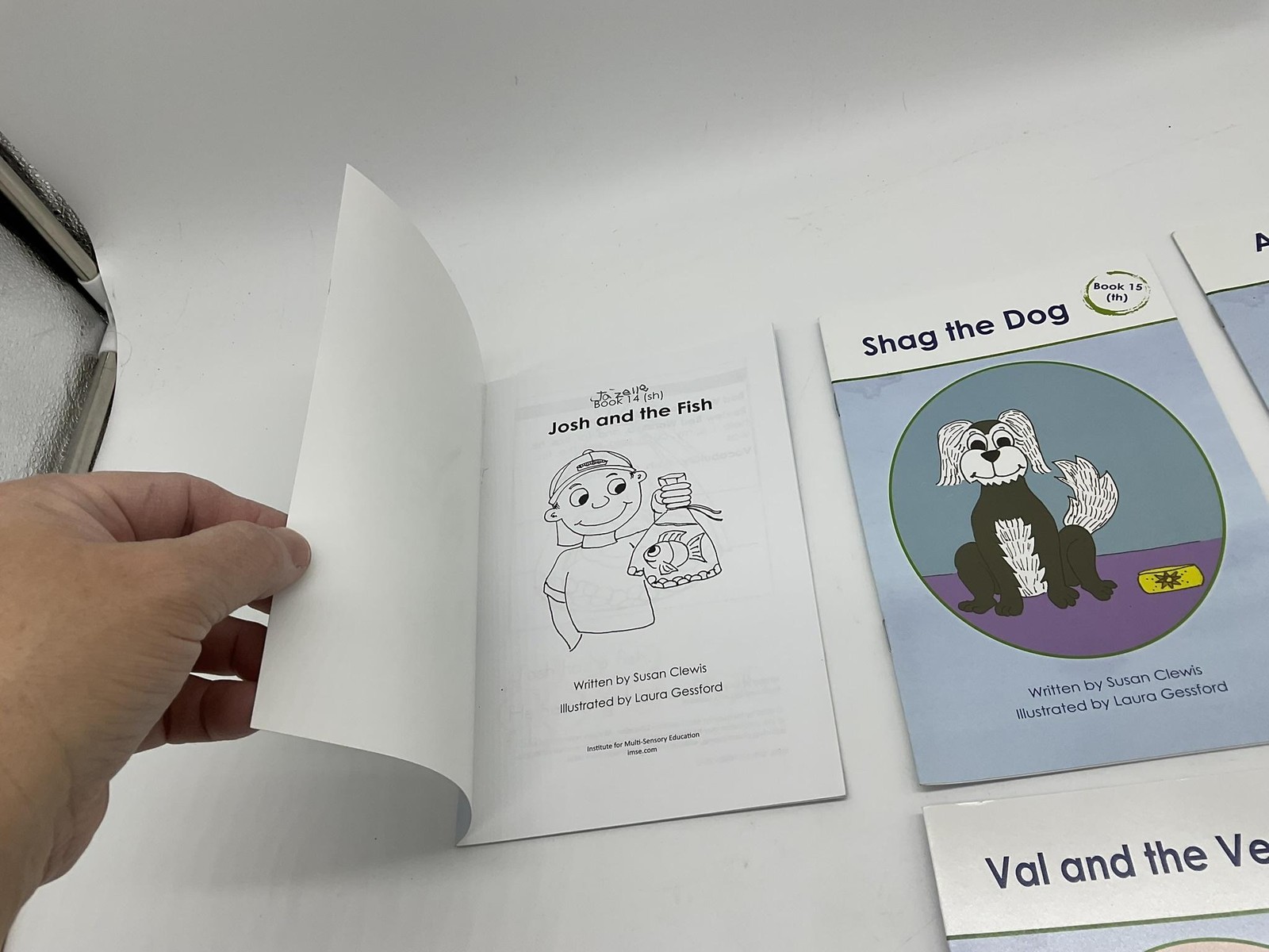 IMSE Decodable Readers Lot 4 Josh Fish Shag Dog Susan Clewis Softcover Kids