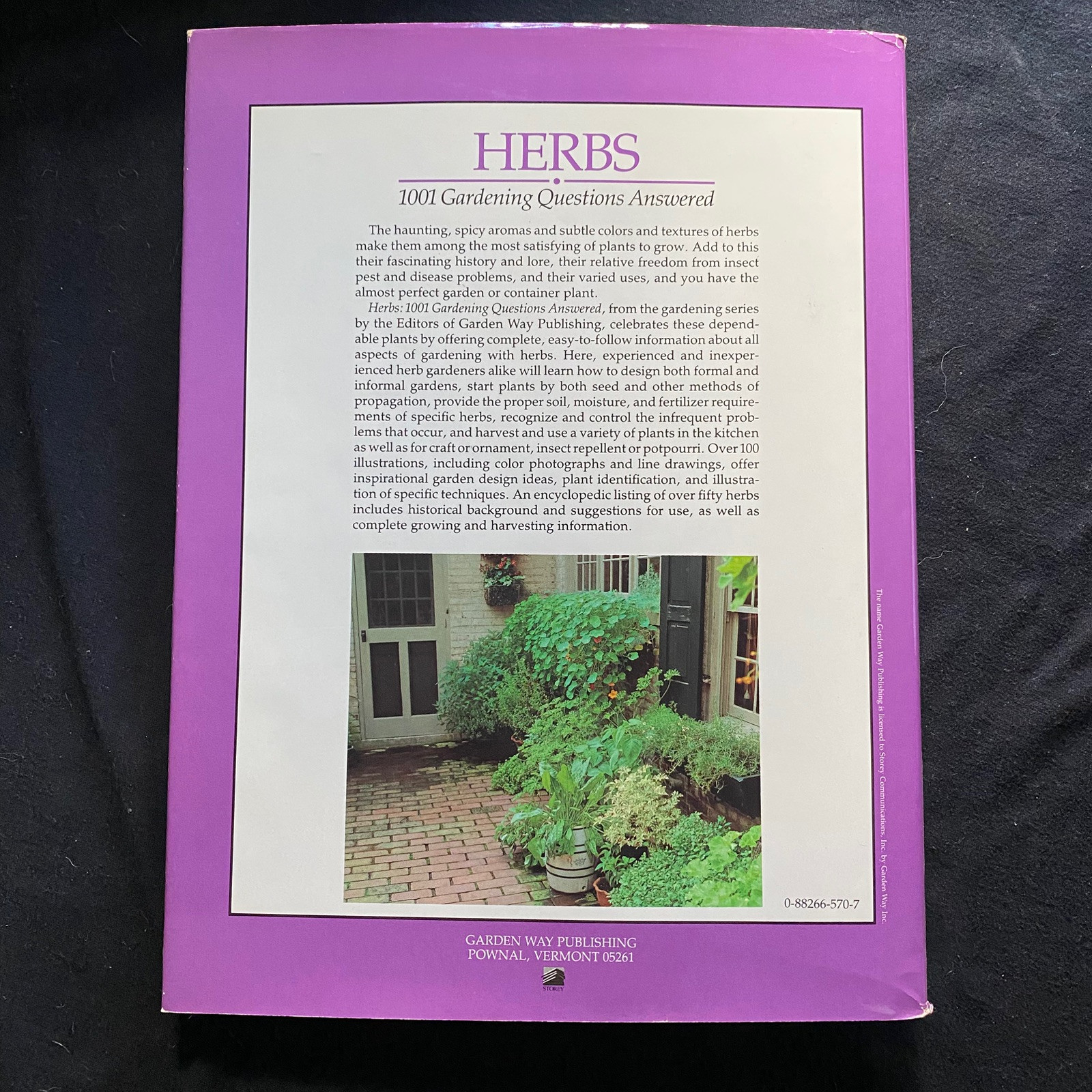 Herbs 1001 Gardening Questions Answered by Garden Way (Hardcover)