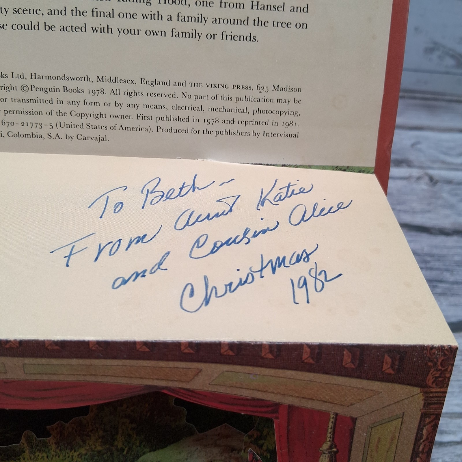 The Children’s Theatre A Reproduction of Antique Pop-Up Franz Bonn Kestrel 1981