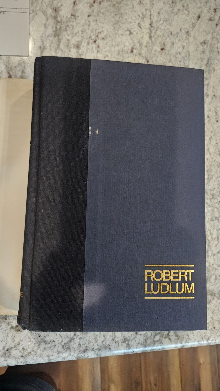 The Bourne Ultimatum by Robert Ludlum 1st Edition (1992, Hardcover)