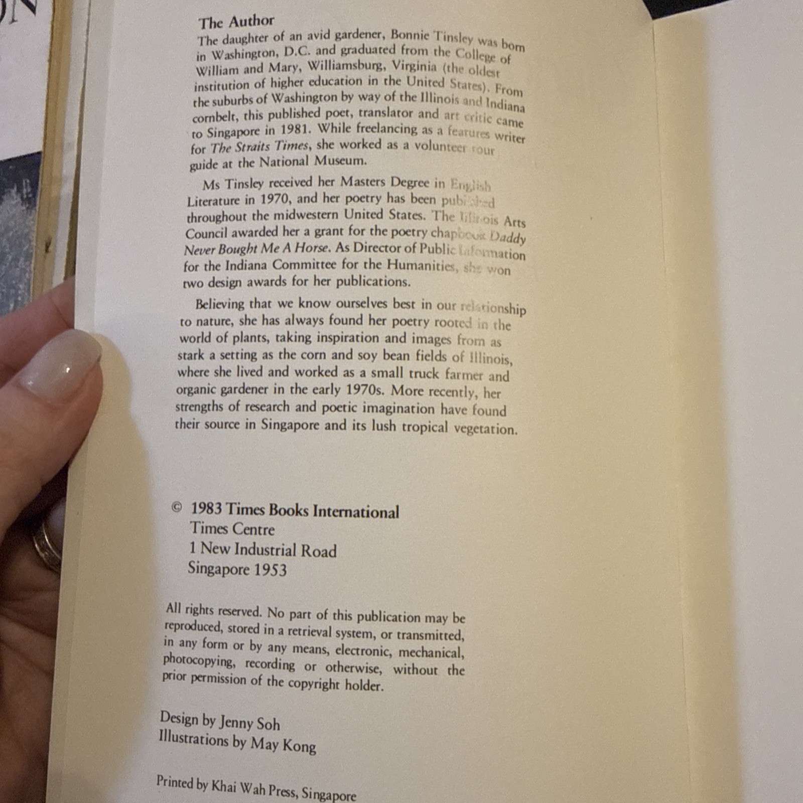 Singapore green: A history and guide to the Botanic Gardens by Tinsley, Bonnie