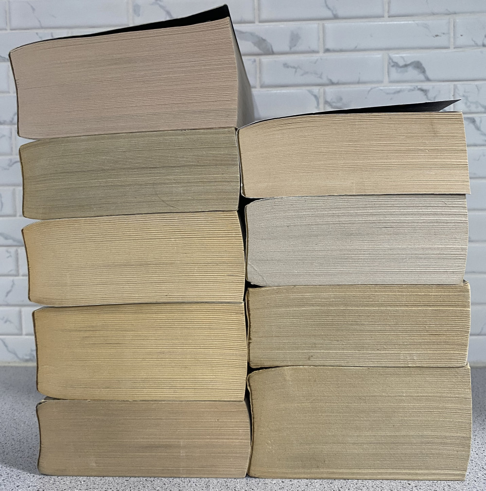 Lot of 9 ROBERT JORDAN Wheel of Time Books 1, 2, 3, 5, 6, 7, 8, 9, 10 VERY GOOD!