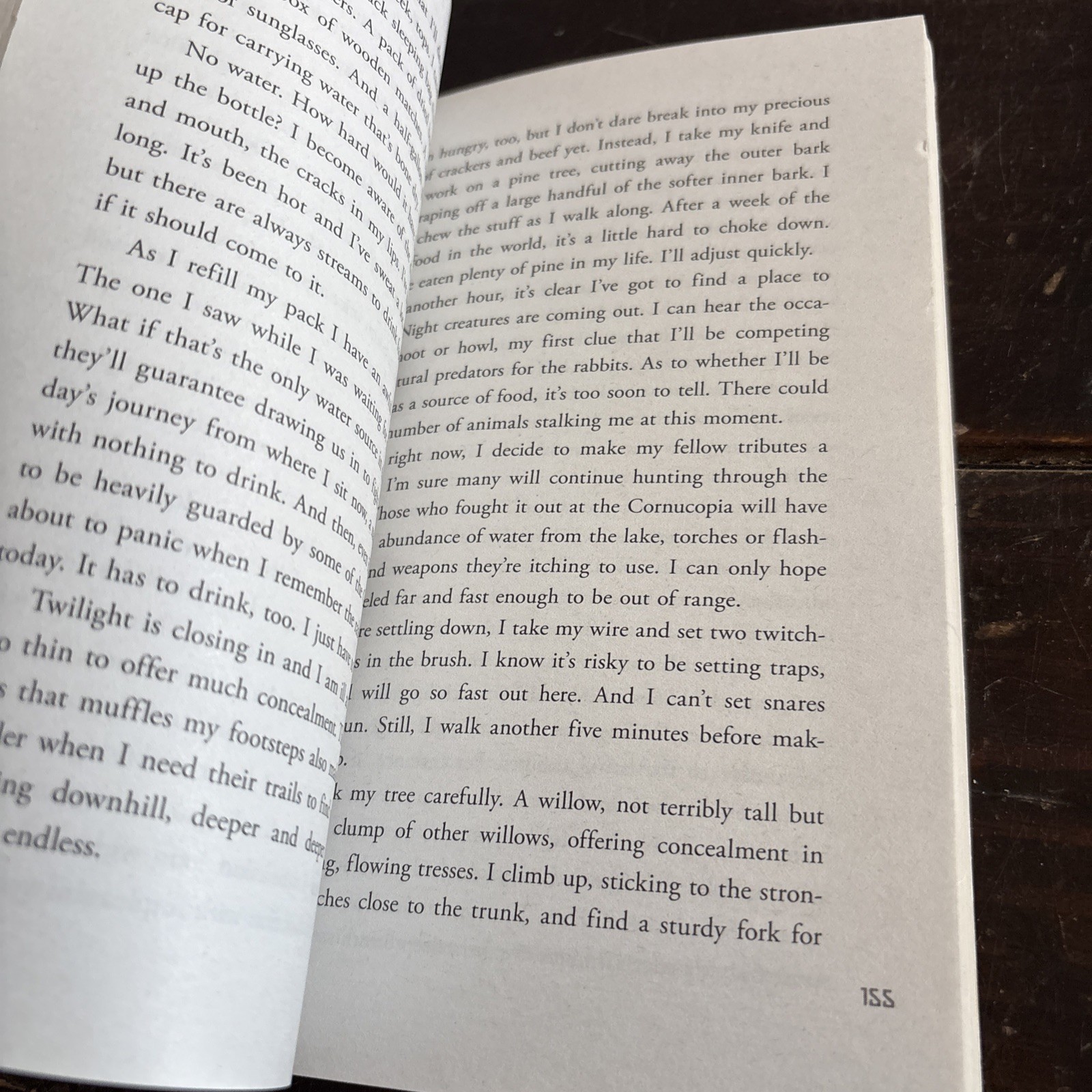 Hunger Games (Hunger Games, Book One) by Suzanne Collins (2010, Trade Paperback)
