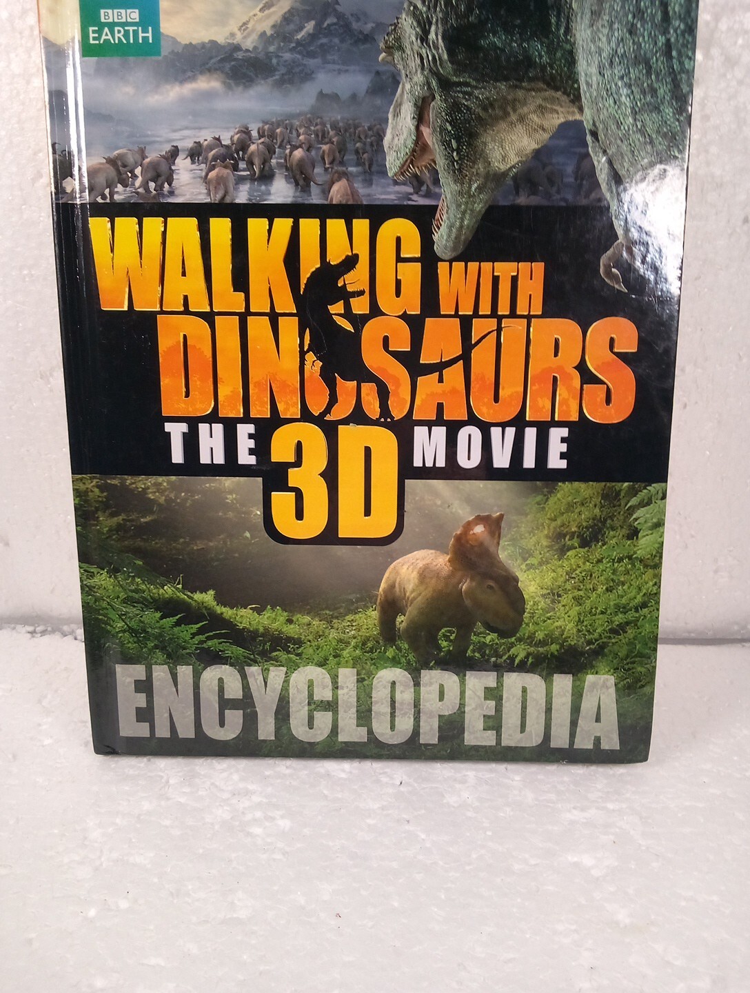 Walking with Dinosaurs Encyclopedia by Steve Brusatte (2013, Hardcover)