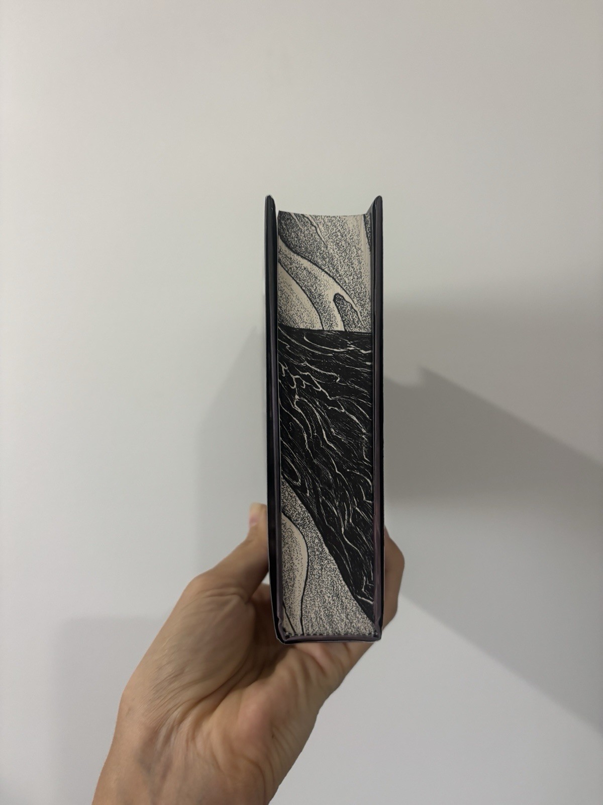TBB Katabasis by R. F. Kuang Special Edition hardback Sprayed Edges New