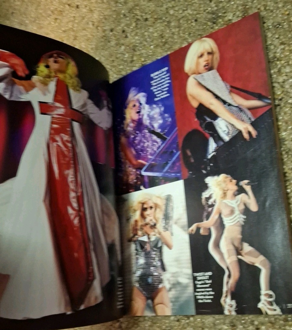 US Magazine – Lady Gaga 5 Huge Posters Inside – Pop Idol Superstar Photos 2011