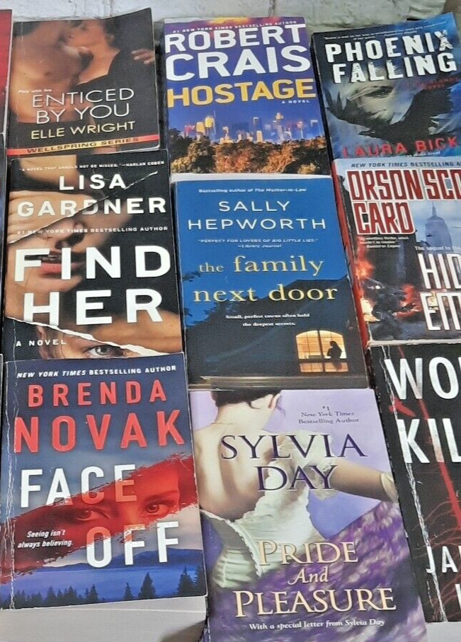 Thriller Fiction novels Bulk Lot of 6 Paperback Books from Random Authors