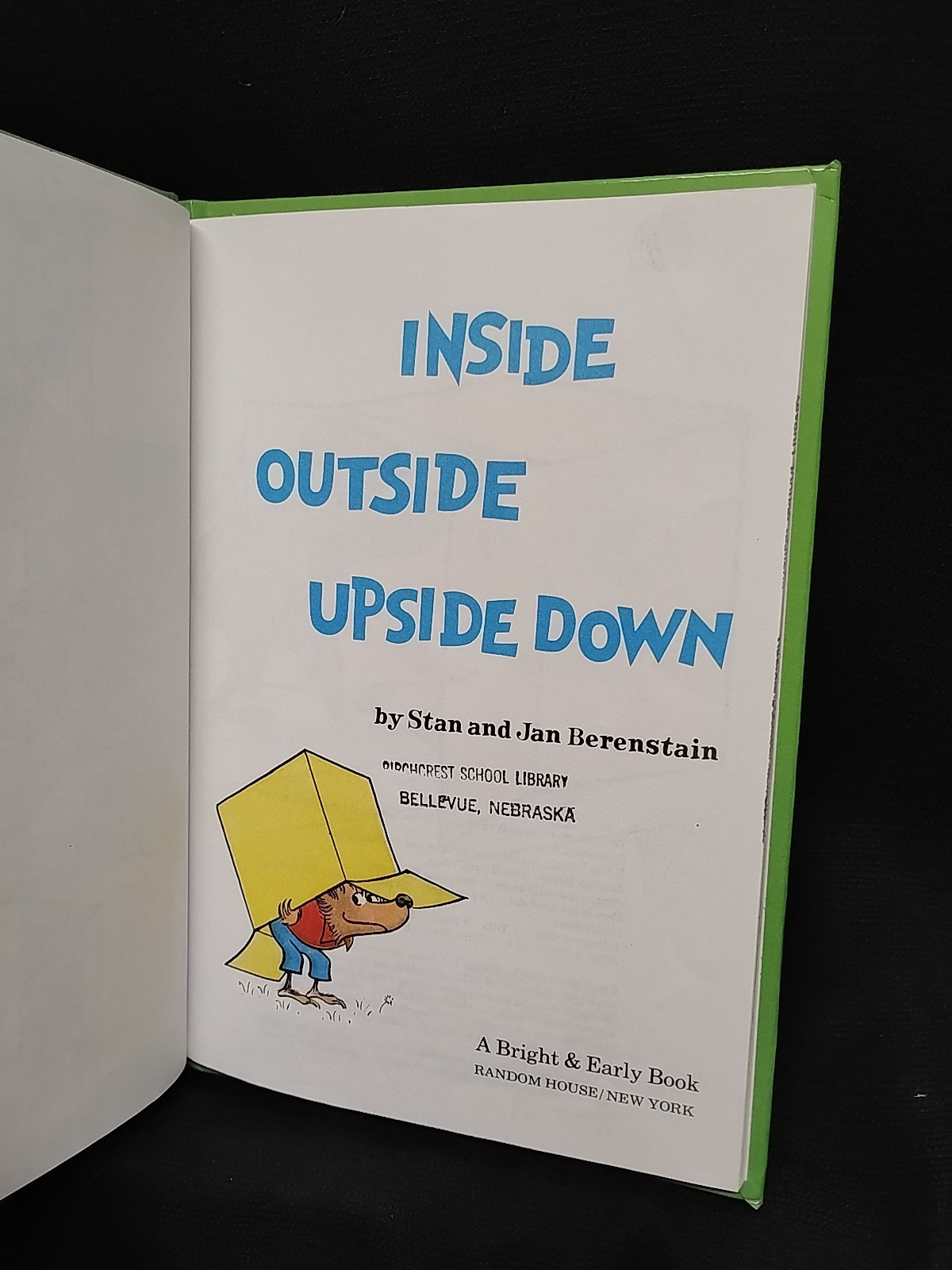 Inside Outside Upside Down Bright & Early Books by Stan and Jan Berenstain 1968