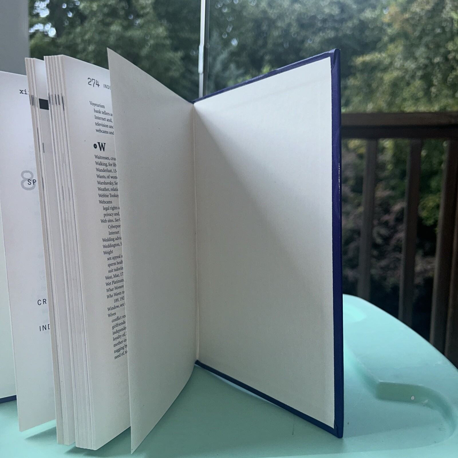 Report 2001: A Man’s Guide to Women Rodale 274 Pages Hardcover Guide