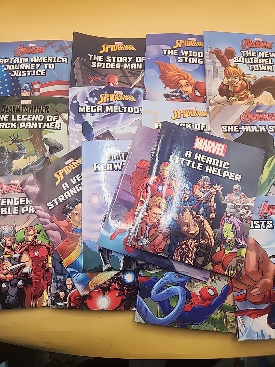 Lot 16 Marvel Children’s Mini Books Spider-Man Autumn Publishing Paperback 2023