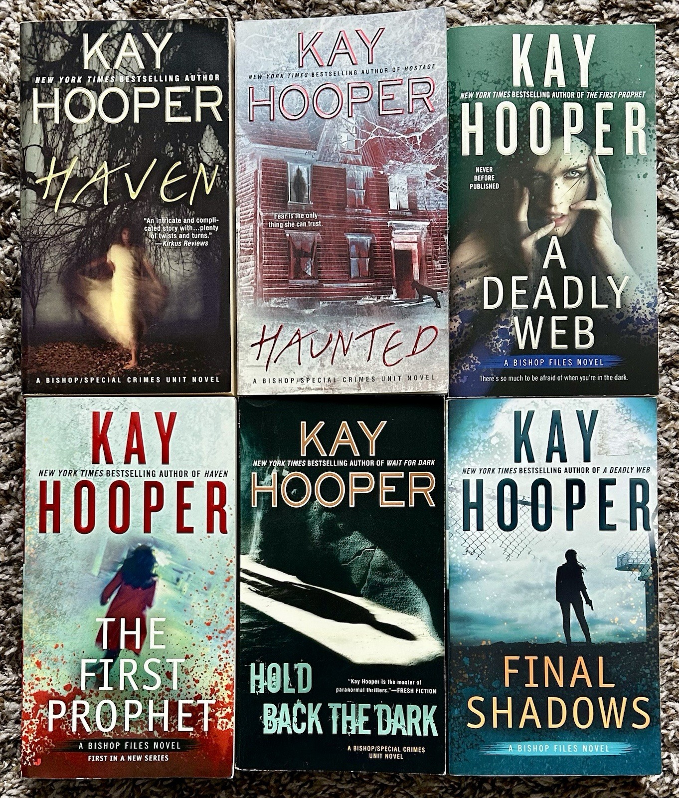 Near Complete Bishop Special Crimes Unit + Bishop Files Lot of 17 by Kay Hooper