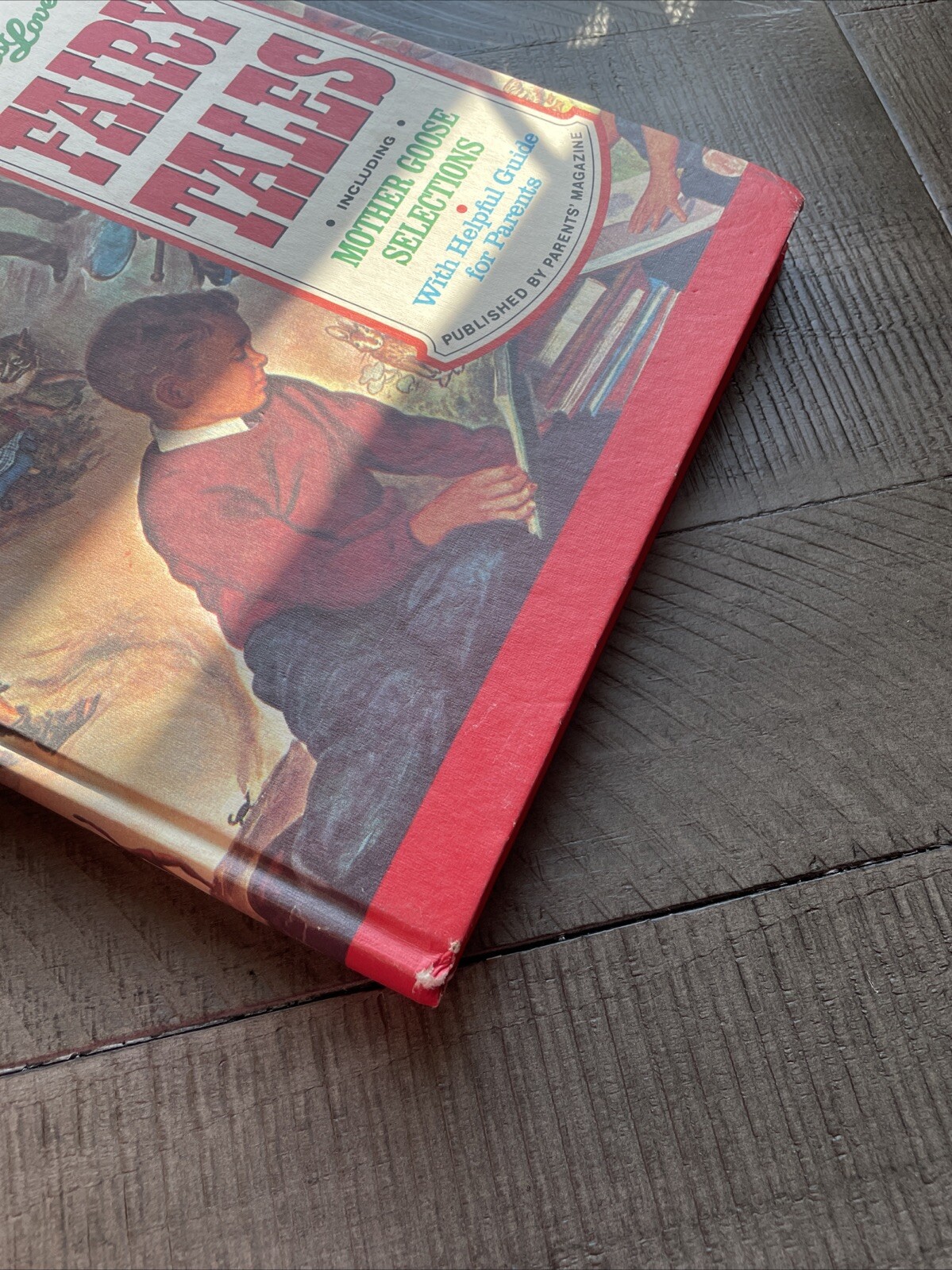 BEST LOVED FAIRY TALES PARENTS’ MAGAZINE Hardback 260 PAGES 1974