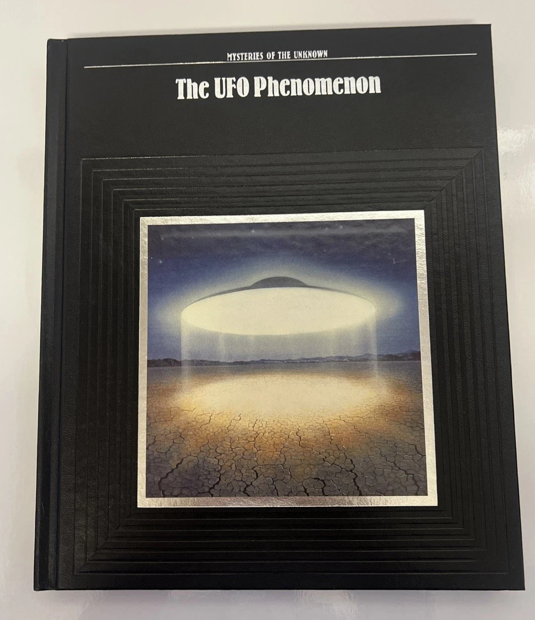 LOT OF 2 MYSTERIES OF THE UNKNOWN Mystic Places & UFOs TIME LIFE HC BOXED SET