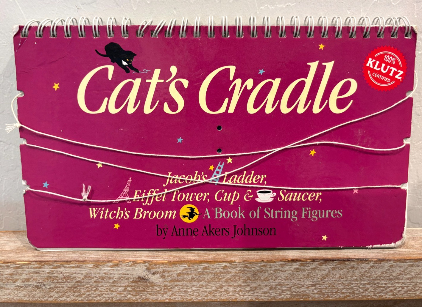 Cat’s Cradle Paperback Book ~a Book of String Figures Anne Akers Johnson Spiral