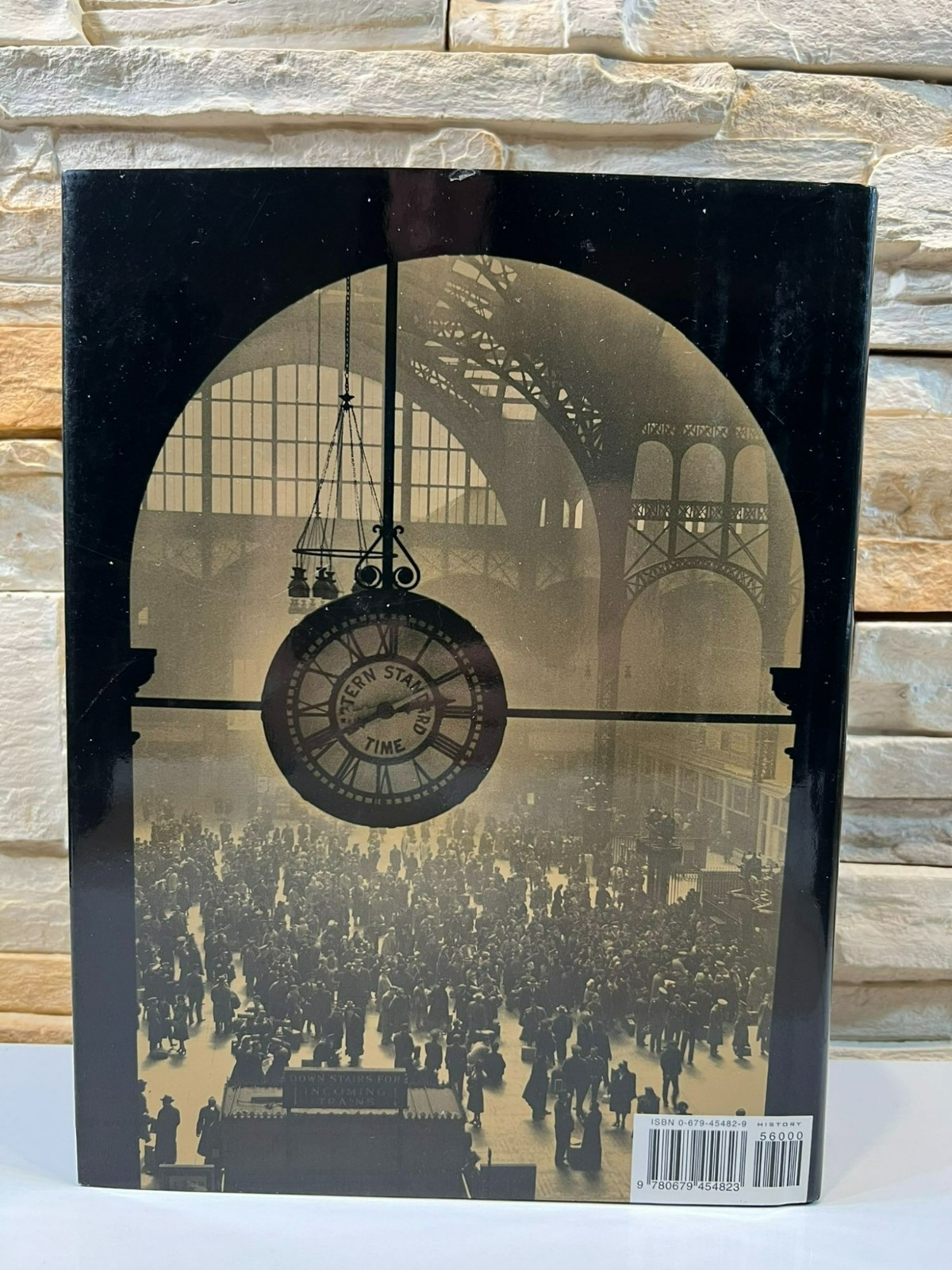 New York An Illustrated History Narrative by Ric Burns and James Sanders 1999