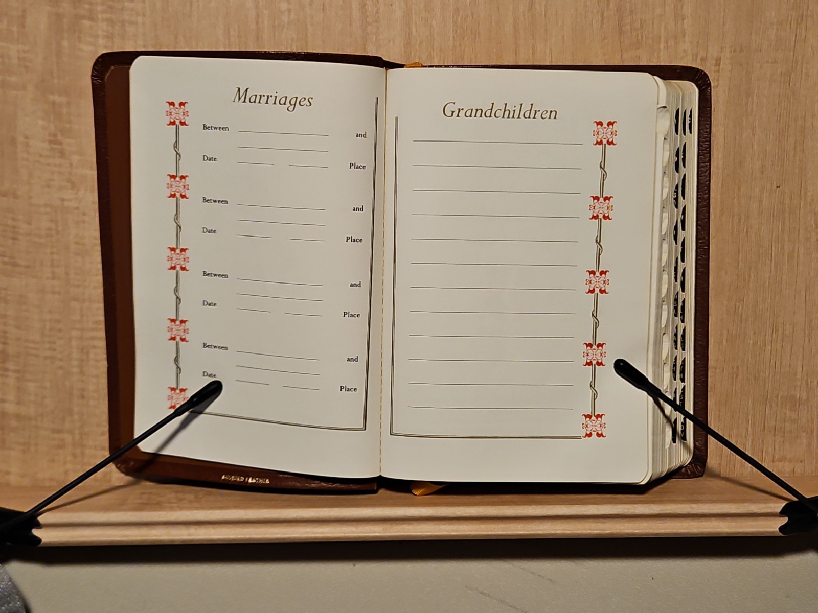 Cambridge Red Letter Edition Holy Bible Bonded Leather Indexed Concordance